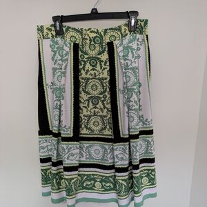 Elegant Green and Black Patterned Skirt